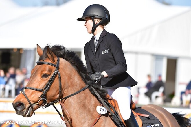 Marthe van Gorp wint in Italië