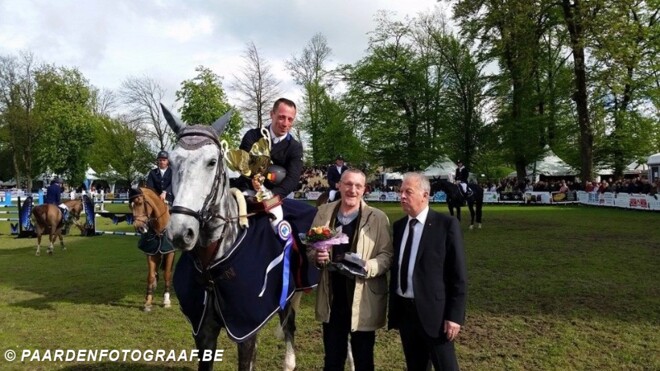 Goffinet moet winst in Six Bars delen