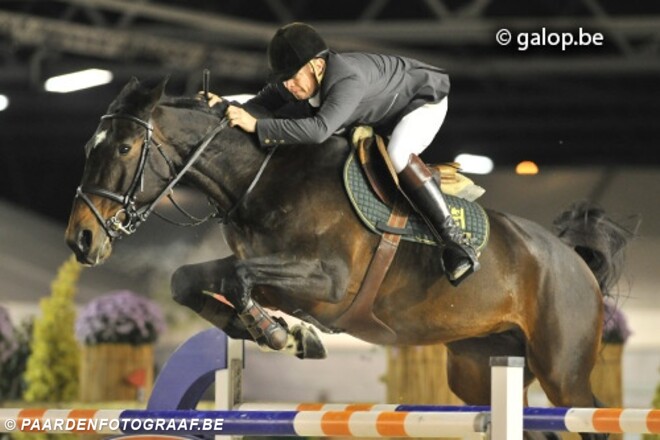 NY Jumping De Warre: Caubergs en Hornesch