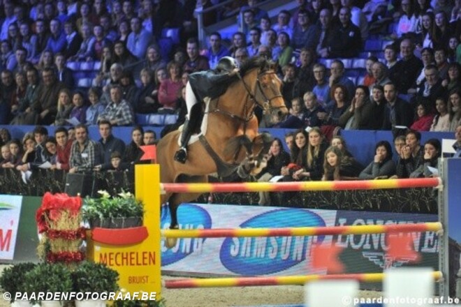Meisjesmacht in GP Stad Mechelen CSI2*