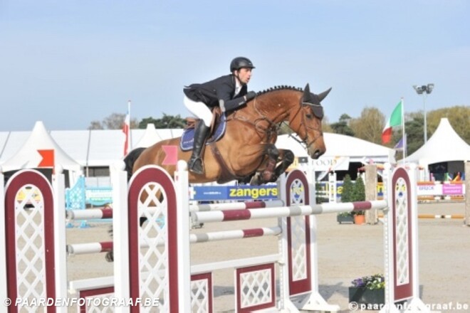 Dunon wint 1.40m op Z-Tour