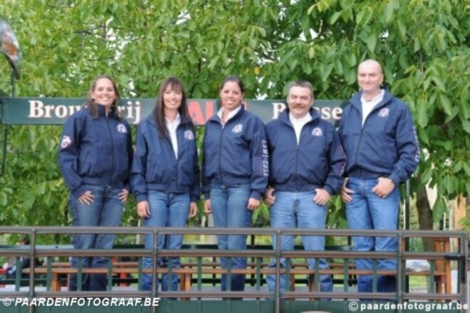 VLP Award voor zilveren reiningteam