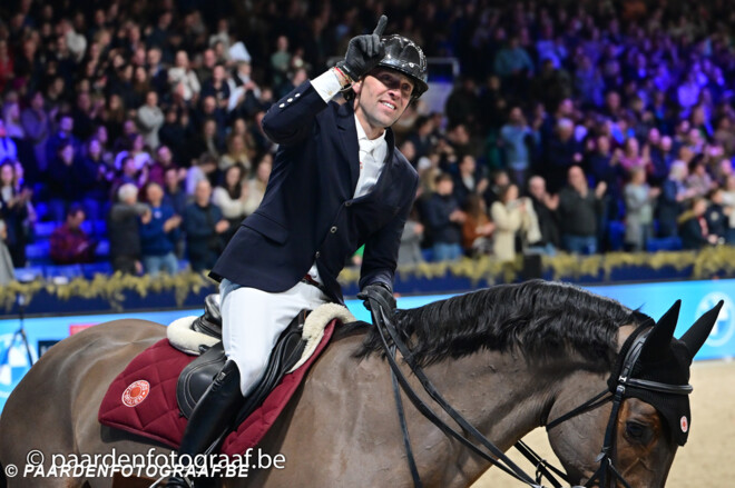 WB winnaar Simon Delestre wint BMW Masters