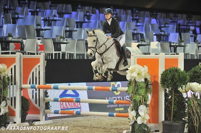 CSI2* Oliva: Gill Cools snelt naar winst