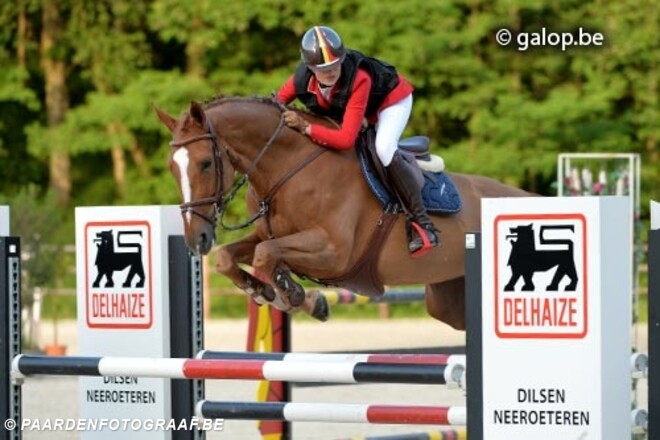 Beker Belgie scholieren voor Camille Demolie
