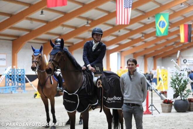 Steve Tinti verkoopt Checkpoint Chacco!