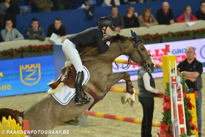 Coriana van Klapscheut wint openingsproef HK