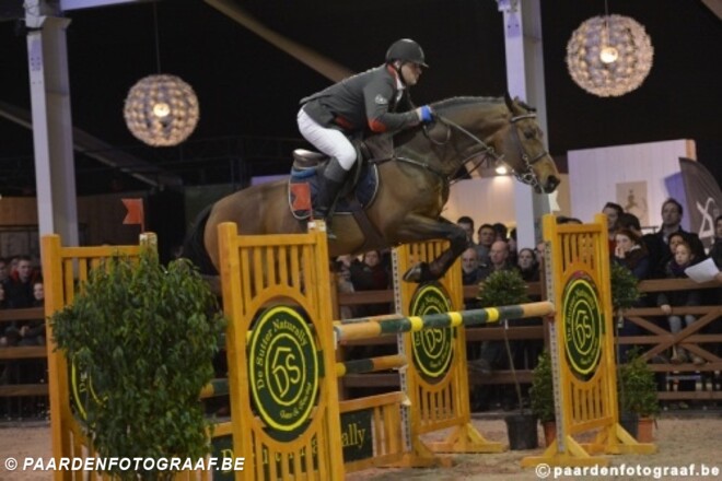 Marthe Heudens pakt 1.30m-proef