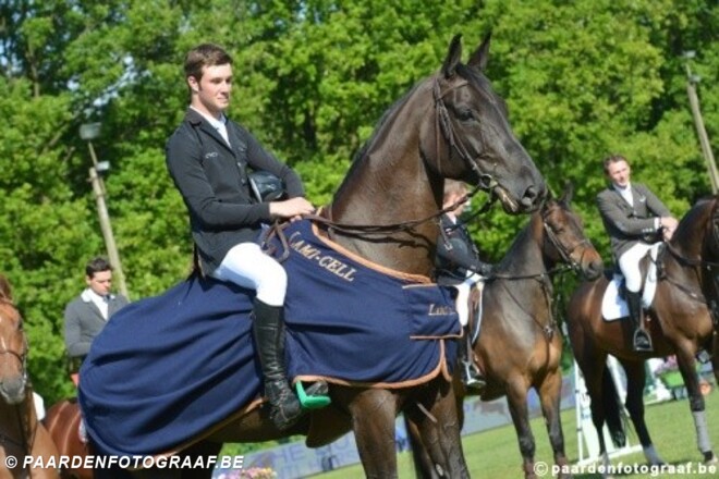 Constant en Diamanthina winnen openingsproef