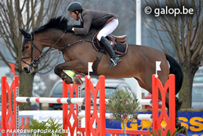 Patrik Spits wint eerste 1m50 op Groentenjumping