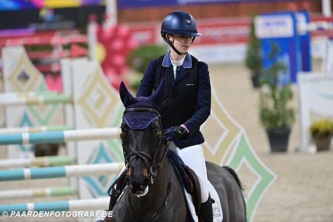 Claire Putters is Belgische sterkhoudster in hoofdrubriek van Valence