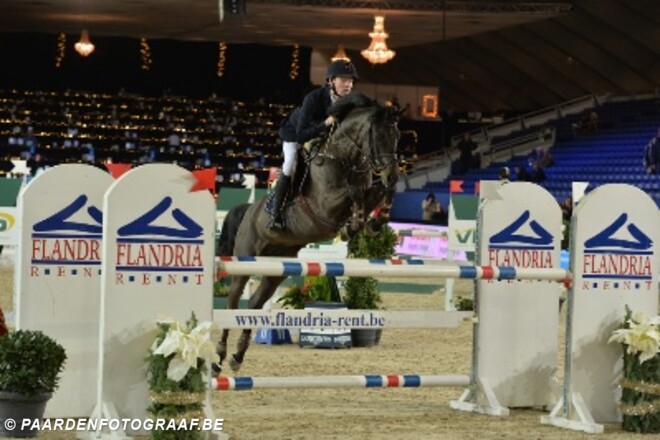 Housen pakt ponyproef 1.25m