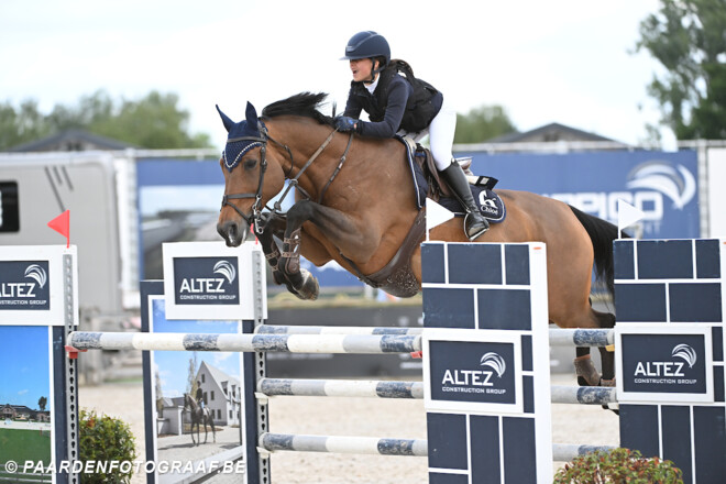 Chloé Hoste triomfeert in de CSIOCh. Grand Prix!