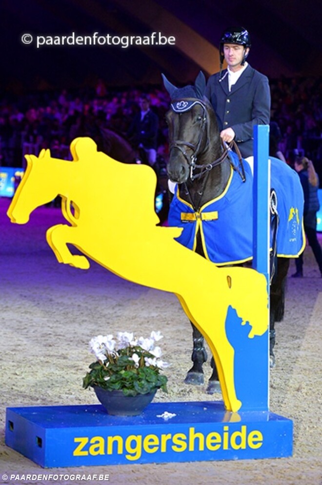 Iron Man wint met nieuwe ruiter Wathelet