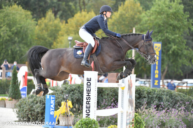 Charlotte Philippe is Belgische sterkhoudster in hoofdrubriek Opglabbeek