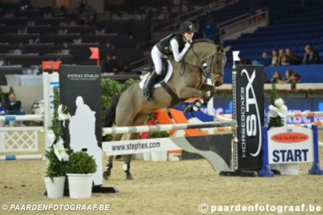 Superdag voor Stephanie Van Riet op provinciaal ponykampioenschap Brabant