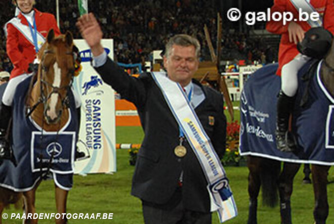 Chef d"equipe jumpingploeg bekend!