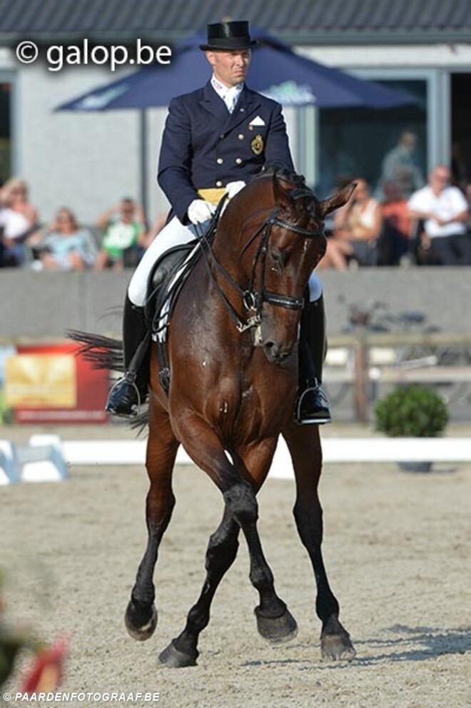 Devroe en Eres winnen Grand Prix zandhoven