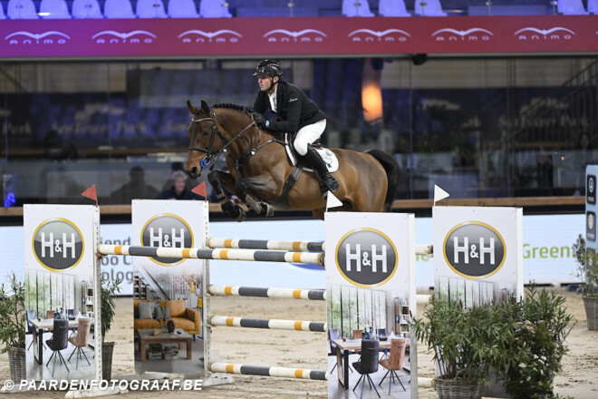 Top 10-klassering voor Vereecke en Bruynseels in de CSI2* GP van St. Tropez