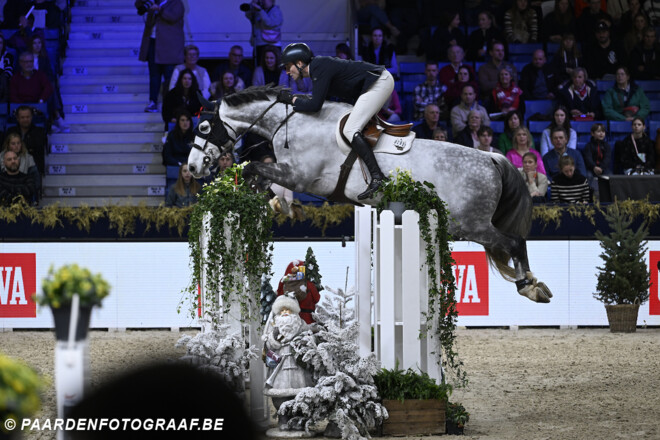 Alexander Kumps springt de top 5 binnen in het Sentower Park