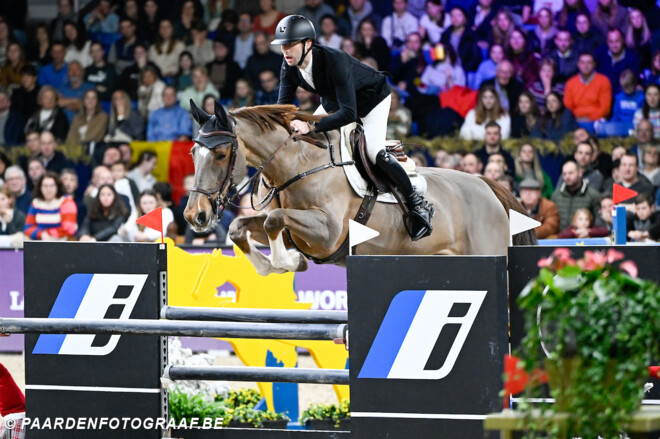 Pieter Devos wint de Wereldbeker van Basel!