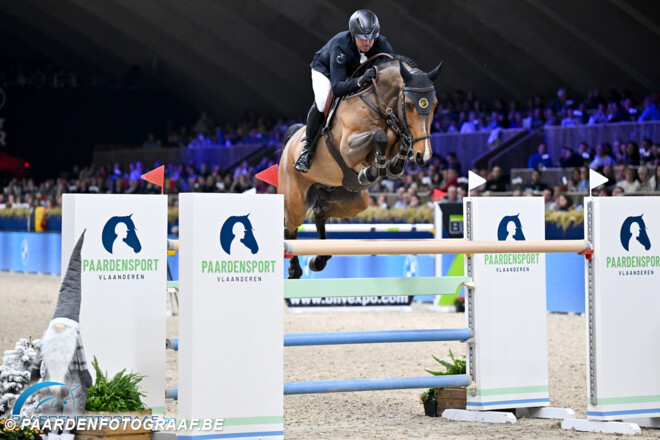 Vincent Lambrecht zegeviert in de CSI2* Grand Prix van Mechelen