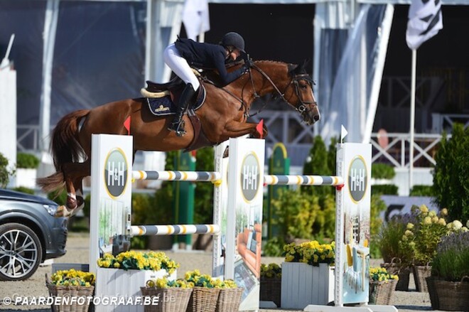 Camille Demolie springt in de prijzen!