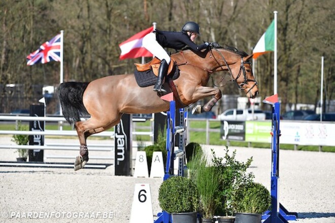CSI2* Bonheiden: van Gorp snelt naar winst!