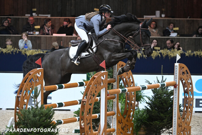 Yana Jansegers wint de CSIOJ Grand Prix!