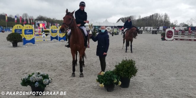 Gilles Thomas start met winst in Lier!