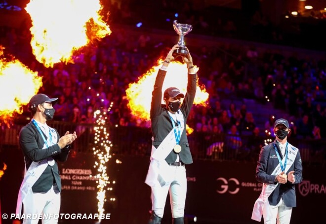 Henrik Von Eckermann wint Super Grand Prix!