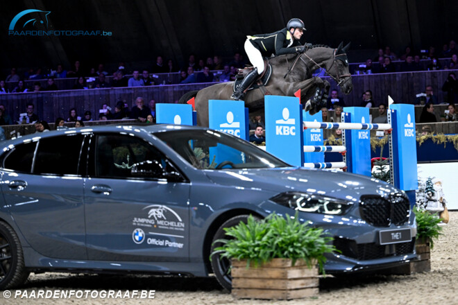 Nicola Philippaerts kroont zich tot winnaar van de BWM Masters