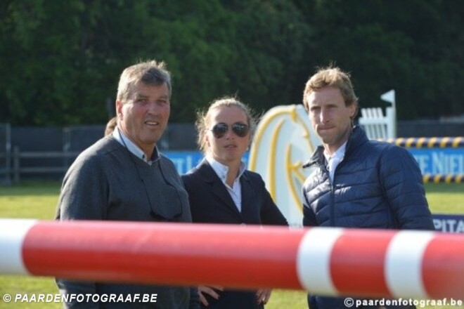 Caroline en Pieter verslagen door Egyptenaar