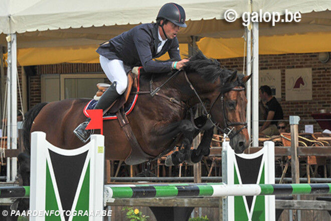 Eurohorse verkoopt Bomar and Fresh Direct K2
