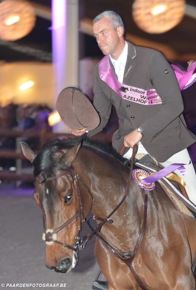 Dominique Hendrickx wint GP Azelhof