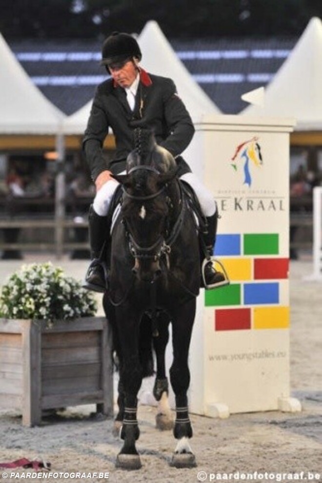 Treffen: Serieuze cheque voor John Whitaker