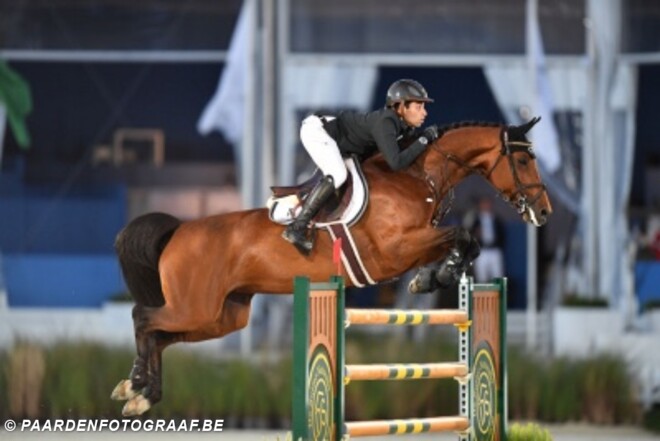 California van Lenssens naar Tops