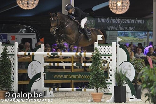Vermeir wint Masters t.g.v. opening Azelhof