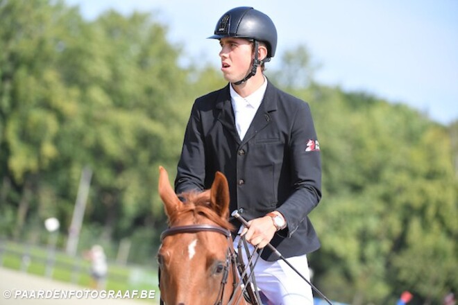Andres Vereecke op het podium in Opglabbeek