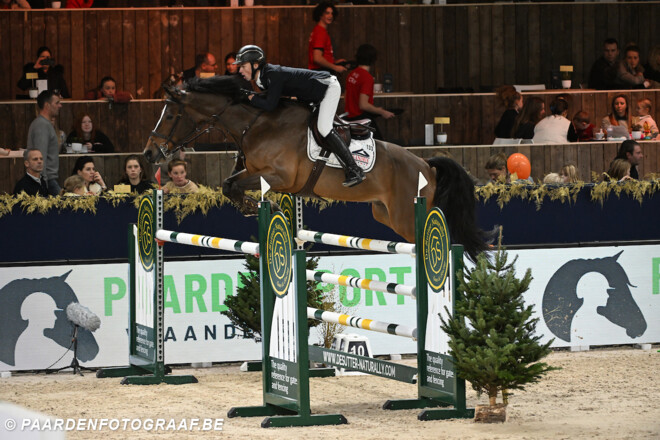 Kasper De Boeck springt naar podiumplaats in Oliva