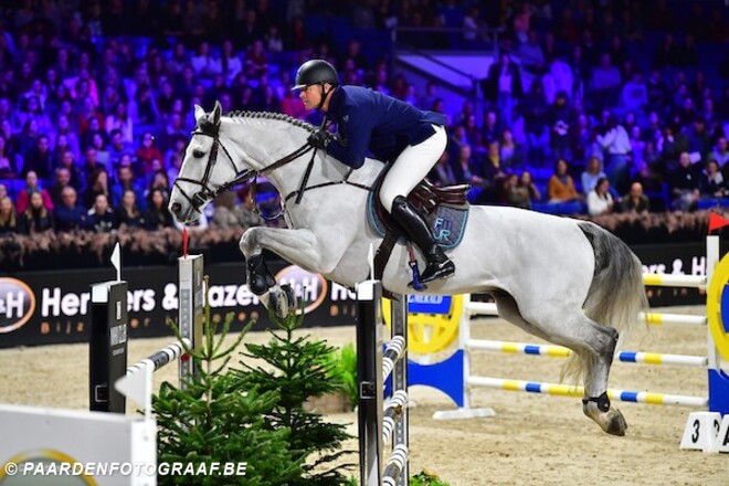 Mathy Jr. moet Attwood voor zich dulden…