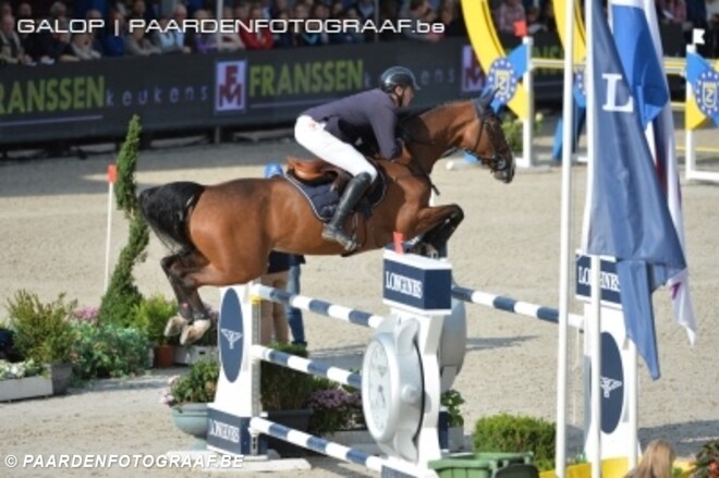 Wathelet wint nu met Iphigeneia de Muze