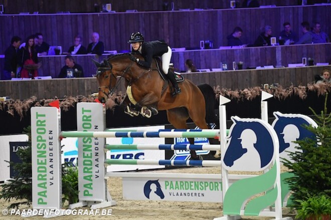 Leonie Peeters 6de in CSI2* GP St. Tropez!