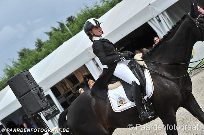 BK YR goud voor Amber Van Den Steen