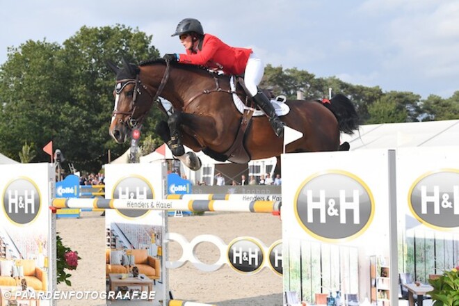Gudrun Patteet 6de in de CSI3* GP St. Tropez