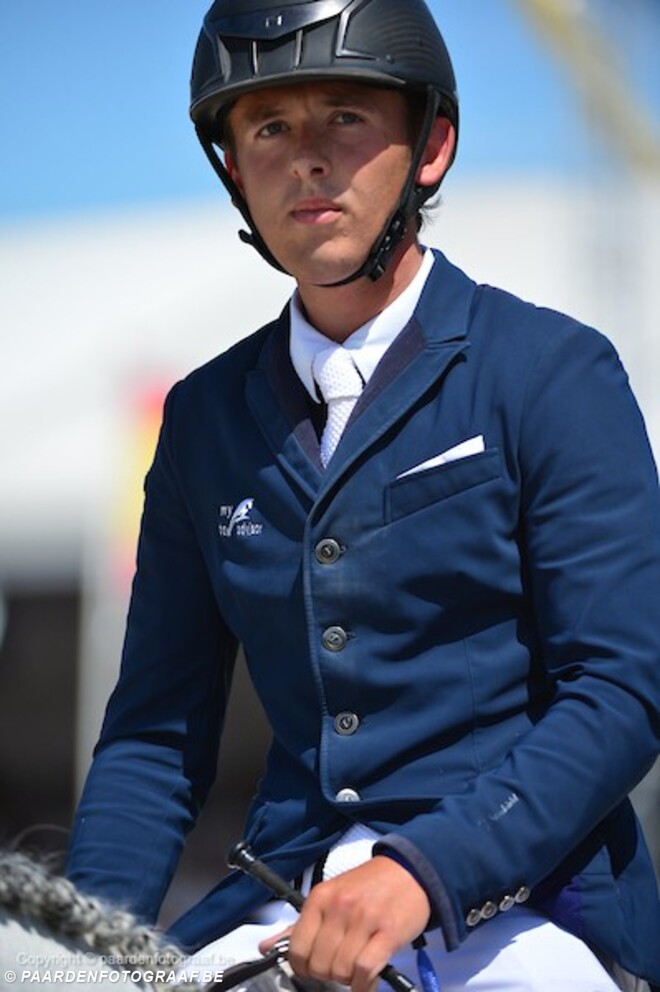 Bertram Allen verkoopt Lafayette Van Overis!