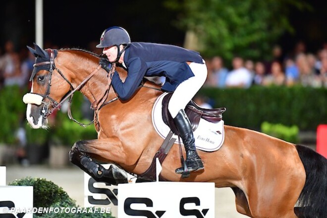 Verlooy springt op het podium in St. Tropez!