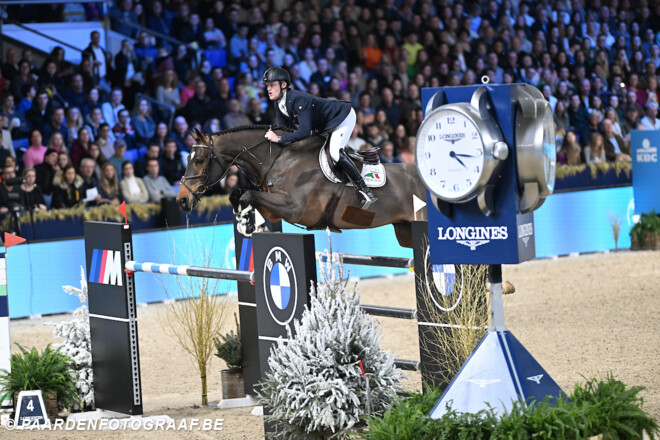 Niels Bruynseels scoort top 10-klassering in St. Tropez