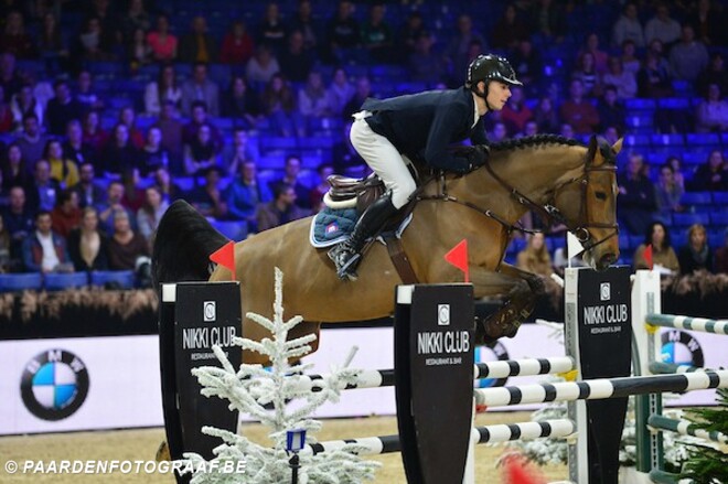 Simon Morssinkhof voor Thibault Philippaerts