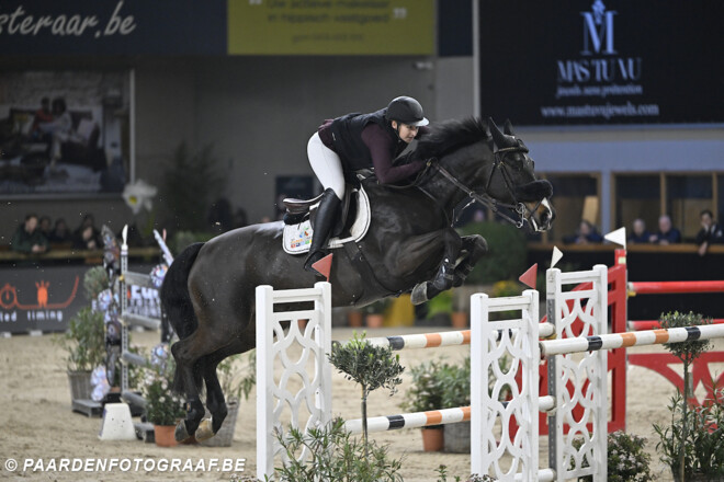 Charlotte Philippe grijpt naast tweede opeenvolgende overwinning…